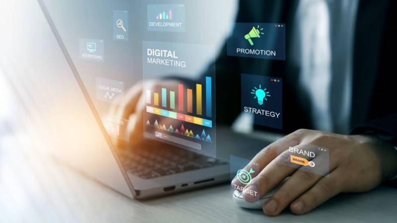 澄迈县小程序开发：Hotwire和Stimulus如何通过最少的自定义 JavaScript 提供互动性？
